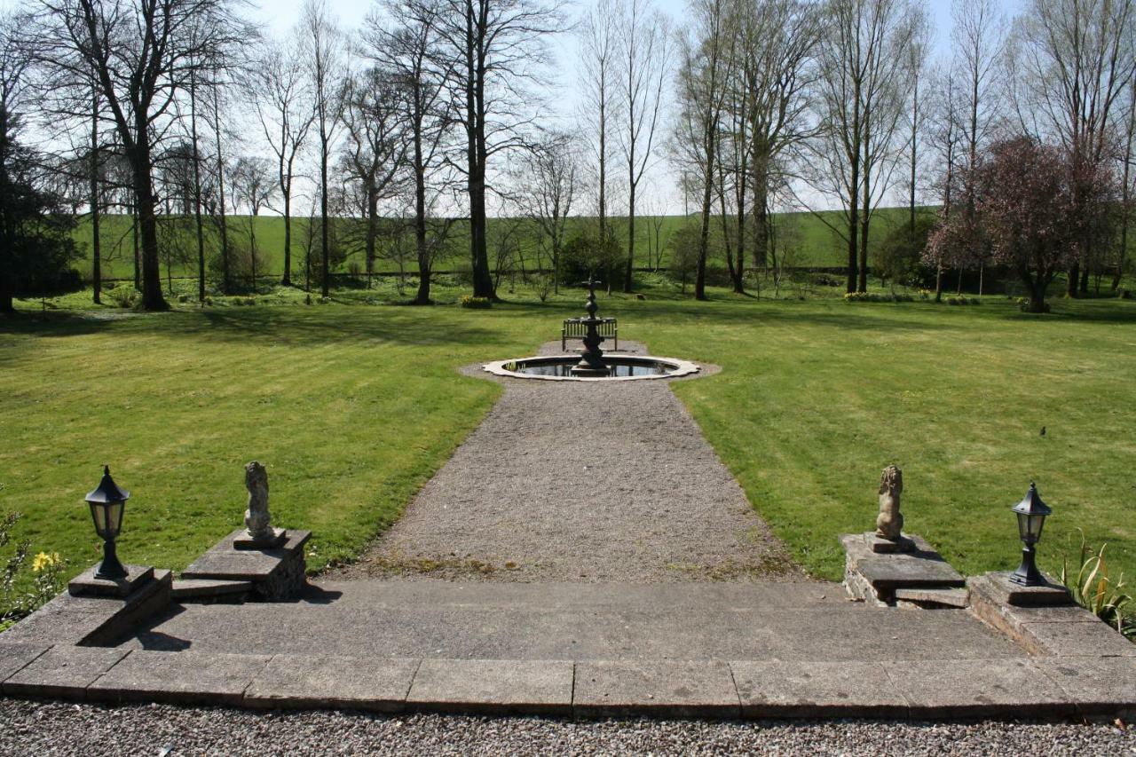 The Rochester Wing Orton Hall Villa ภายนอก รูปภาพ